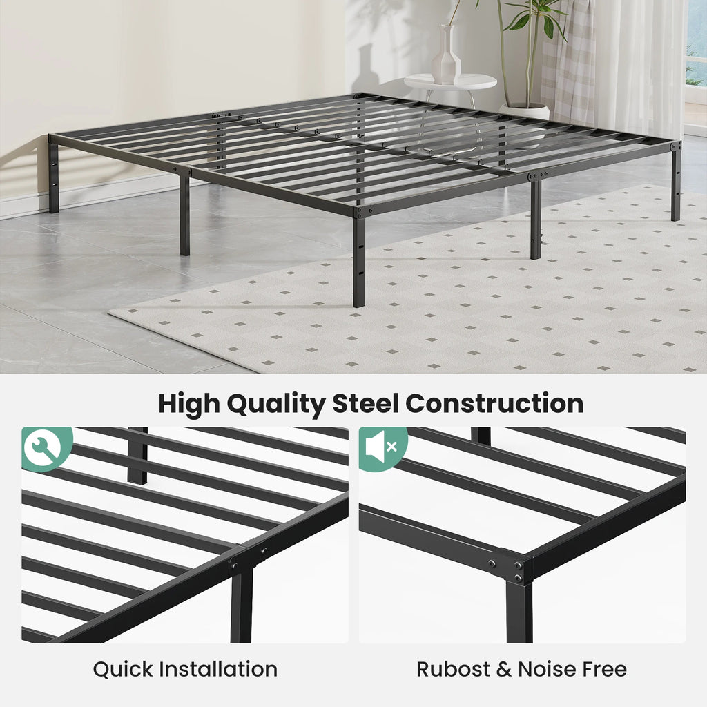 Steel construction panel with thumbnails for quick assembly and quiet slats