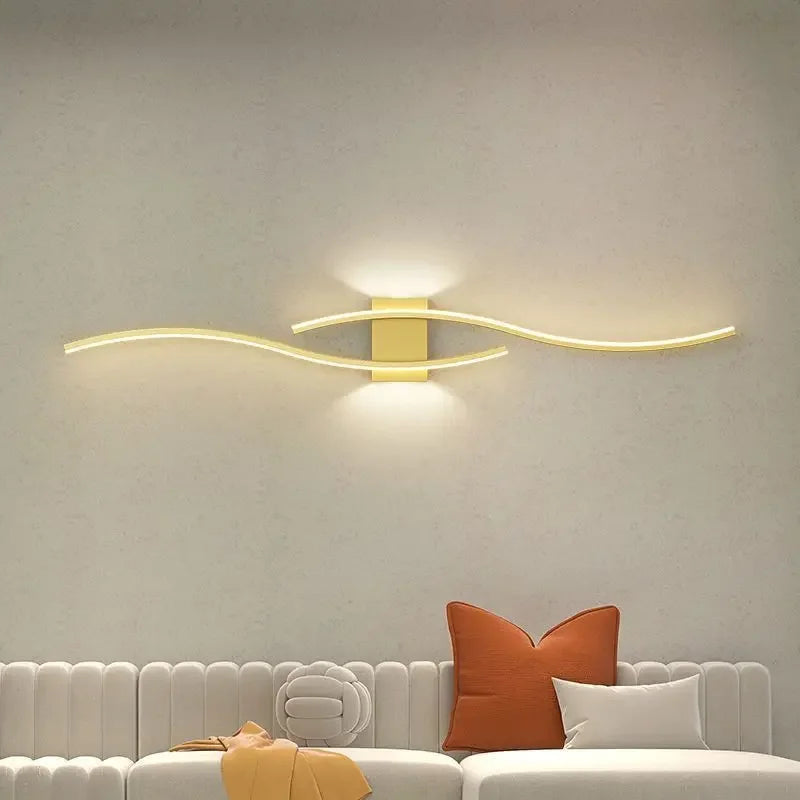 Curved LED Wall Sconce, 60 cm (23.6 in) / 80 cm (31.5 in) Wavy Metal Light Bar, Up and Down Glow, Modern Wall Light for Living Room