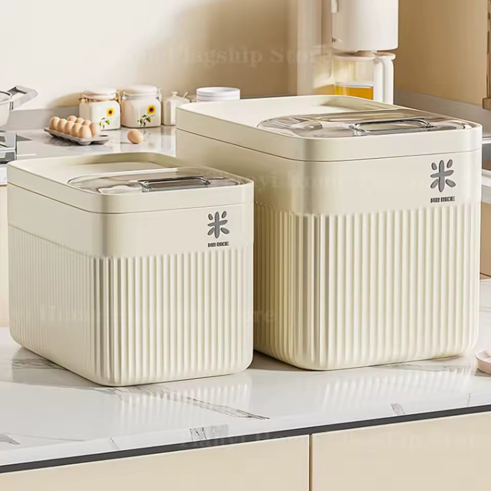 Airtight Rice Storage Container with Measuring Cup, Sealed Food Grade Bin for Rice, Flour, Cereal and Dry Pet Food, 5 to 15 kg / 11 to 33 lb